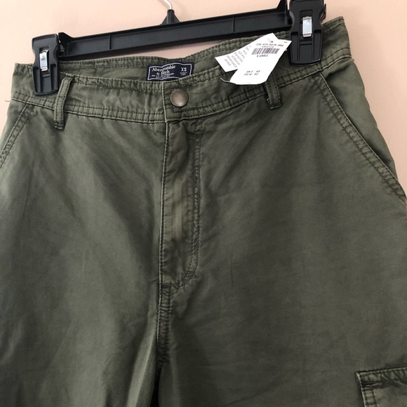 NWT military green cargo pants - Picture 5 of 6